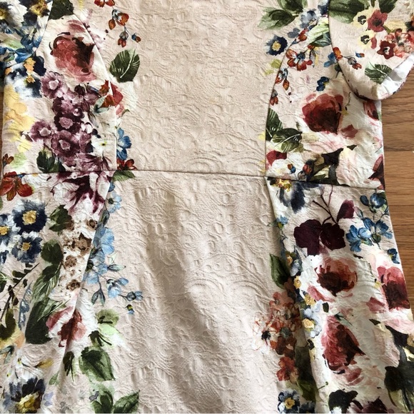 Zara Floral Dress - Picture 4 of 7